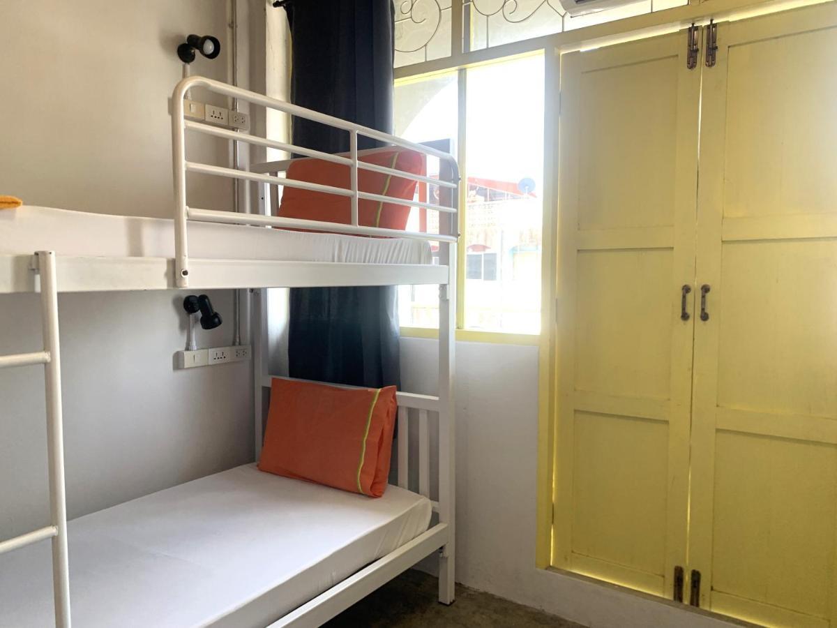 Sleep Sheep Phuket Hostel Sha Exterior photo