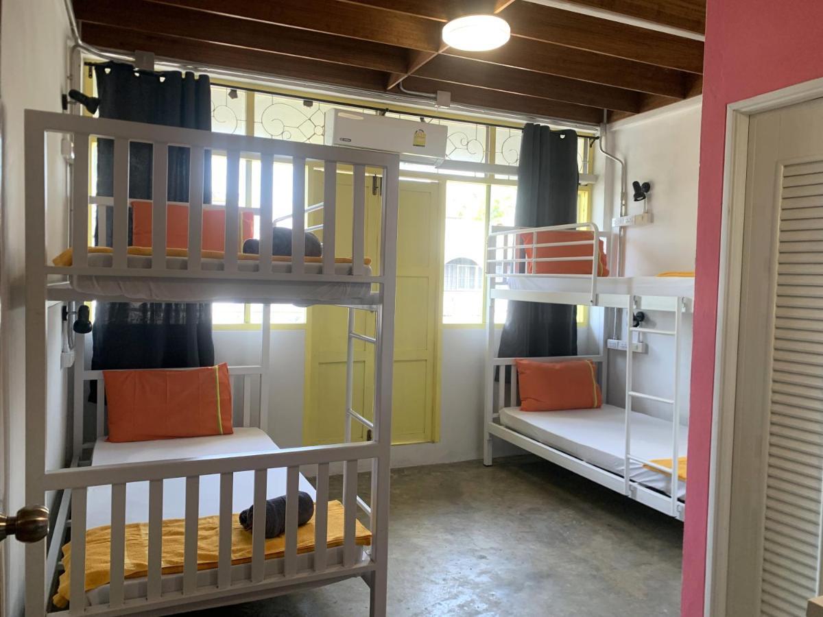 Sleep Sheep Phuket Hostel Sha Exterior photo