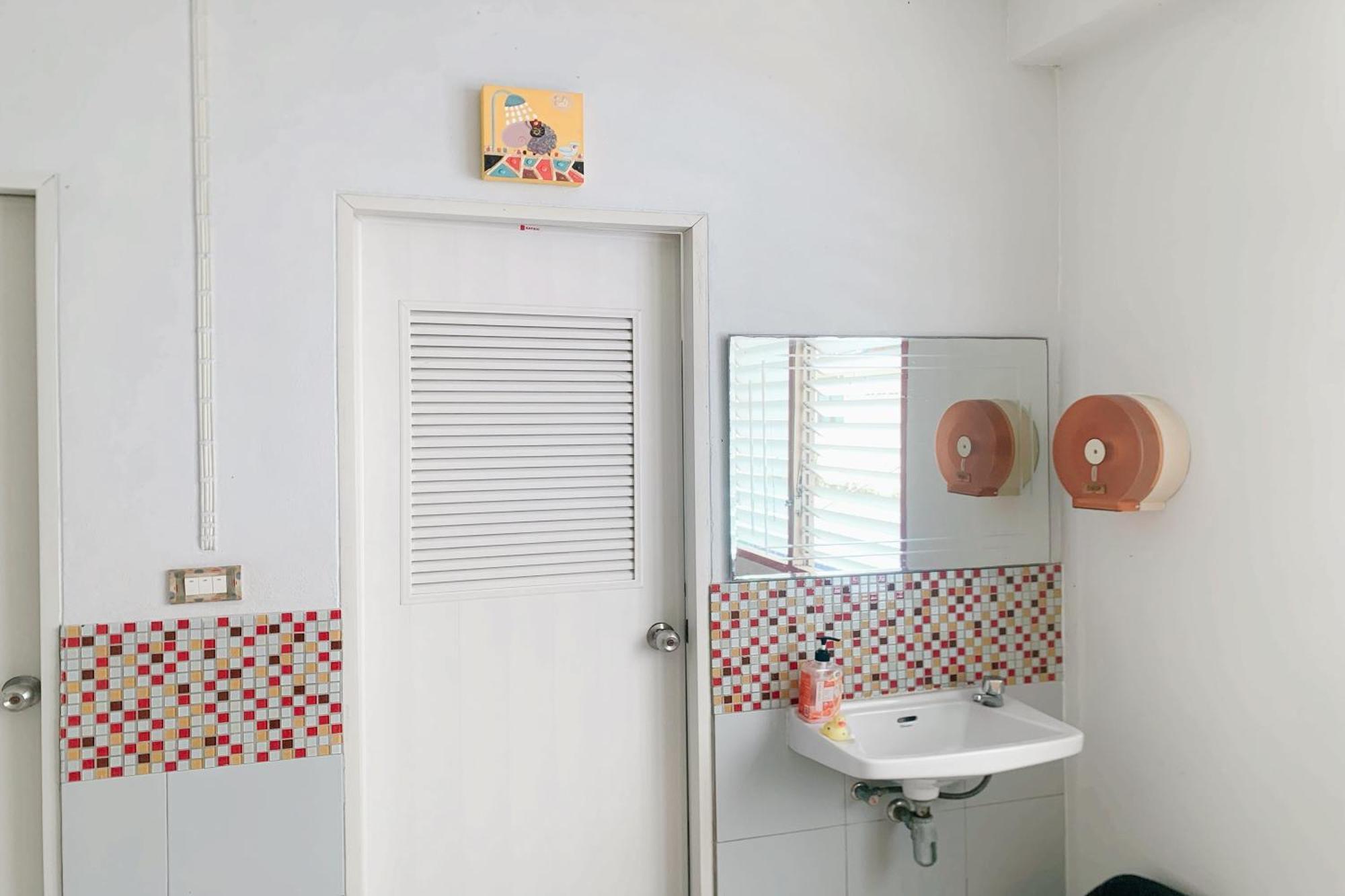 Sleep Sheep Phuket Hostel Sha Exterior photo
